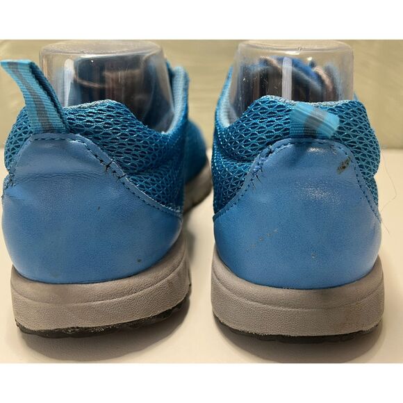 Propet TravelWalker II walking shoes in blue mesh. Size 8. - Picture 3 of 10